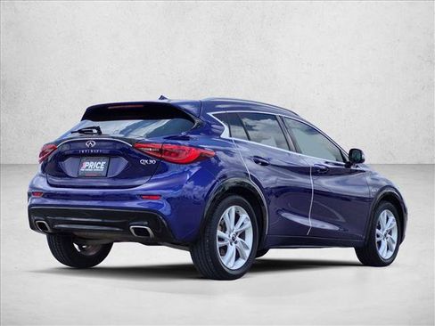 Used 2019 INFINITI QX30 FWD image 5