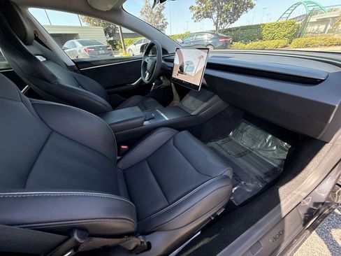 Used 2024 Tesla Model 3 Performance image 14