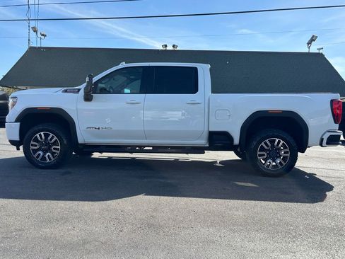 Used 2022 GMC Sierra 2500 AT4 w/ AT4 Premium Plus Package image 10