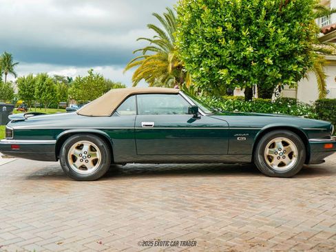 Used 1994 Jaguar XJS V12 Convertible image 21