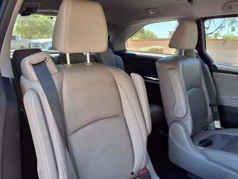Used 2020 Honda Odyssey EX-L image 14