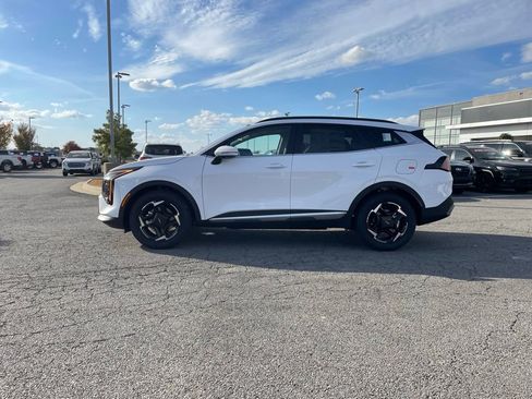 New 2026 Kia Sportage EX w/ EX Panorama Roof Package image 4