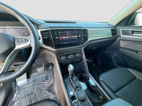 Used 2022 Volkswagen Atlas SEL AWD/4WD image 32