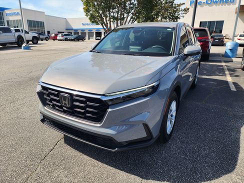Certified 2025 Honda CR-V LX image 9