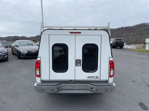 Used 2015 Nissan Frontier S image 7