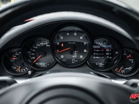 Used 2014 Porsche 911 Carrera image 8