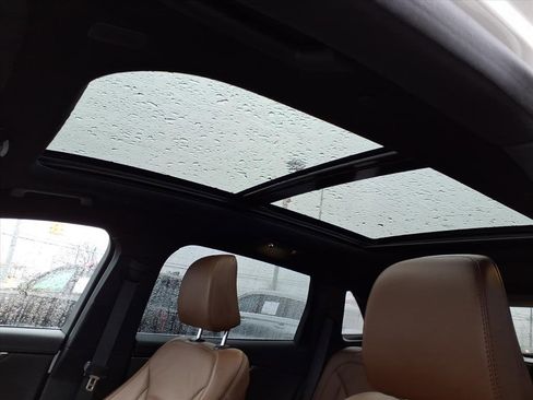 Certified 2022 Lincoln Nautilus Reserve image 11