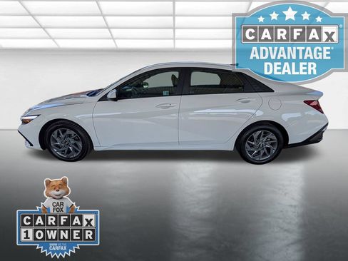 Used 2024 Hyundai Elantra SEL FWD image 26