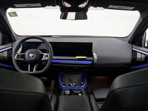 New 2025 BMW X3 xDrive30i w/ Premium Package image 10