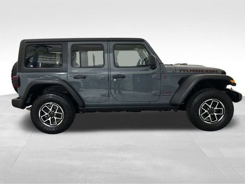 Used 2024 Jeep Wrangler Unlimited Rubicon image 7