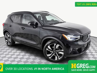 Used 2025 Volvo XC40 B5 Plus
