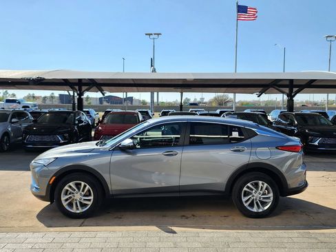 New 2026 Buick Envista Preferred image 7