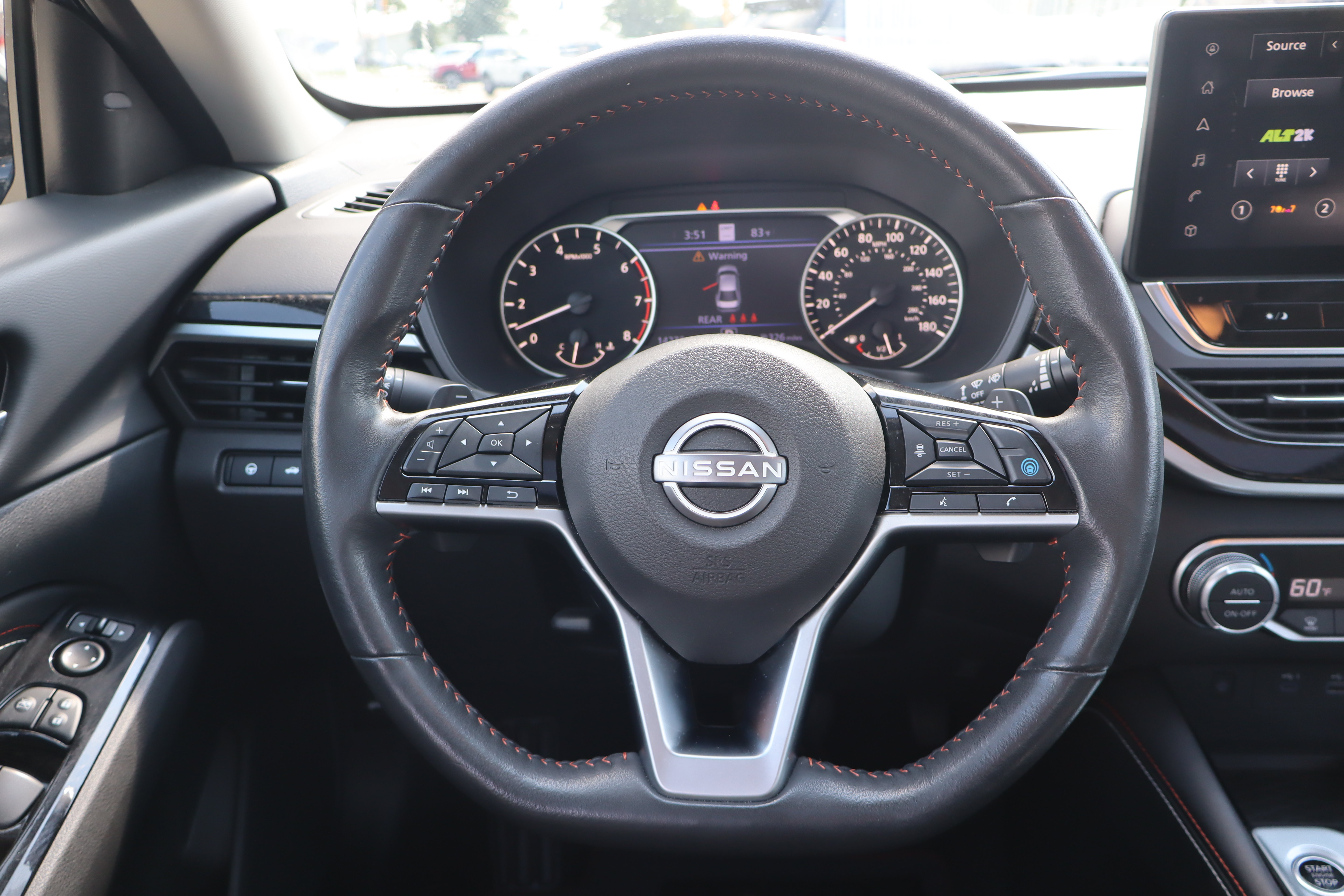Used 2023 Nissan Altima 2.0 SR FWD image 14