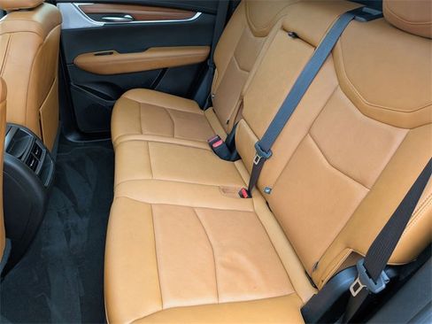 Certified 2023 Cadillac XT5 Premium Luxury image 23