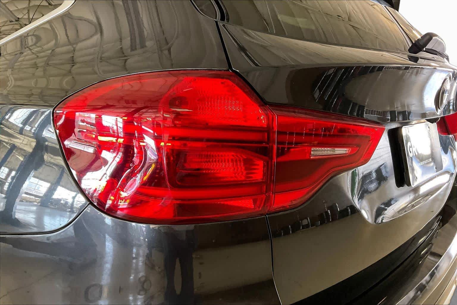 Used 2018 BMW X3 xDrive30i AWD/4WD image 26
