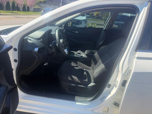 Used 2020 Nissan Altima 2.5 S FWD image 24
