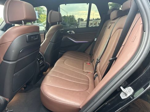 Used 2022 BMW X5 xDrive40i w/ M Sport Package AWD/4WD image 30
