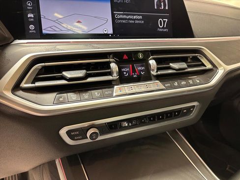 Used 2022 BMW X7 xDrive40i image 16