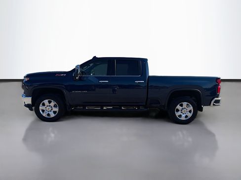 Used 2022 Chevrolet Silverado 2500 LTZ w/ LTZ Premium Package AWD/4WD image 2