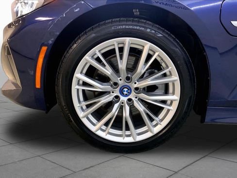 Certified 2023 BMW 330e xDrive w/ Premium Package AWD/4WD image 10
