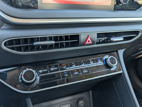 Certified 2023 Hyundai Sonata SE w/ Cargo Package image 17