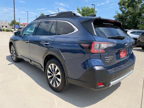 Used 2023 Subaru Outback Touring w/ Popular Package #2 AWD/4WD image 3