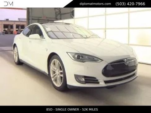 Used 2015 Tesla Model S 85D AWD/4WD image 4