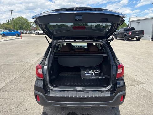 Used 2019 Subaru Outback 2.5i Touring AWD/4WD image 7