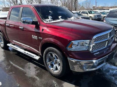 Used 2017 RAM 1500 Laramie w/ Convenience Group image 3