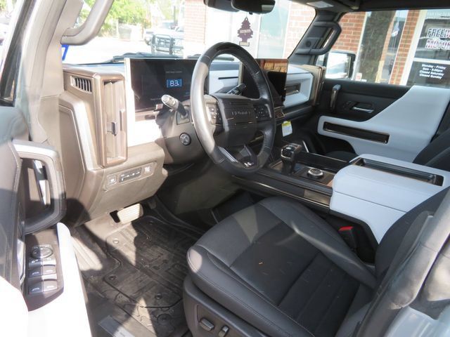 Used 2024 GMC Hummer EV 2X AWD/4WD image 27