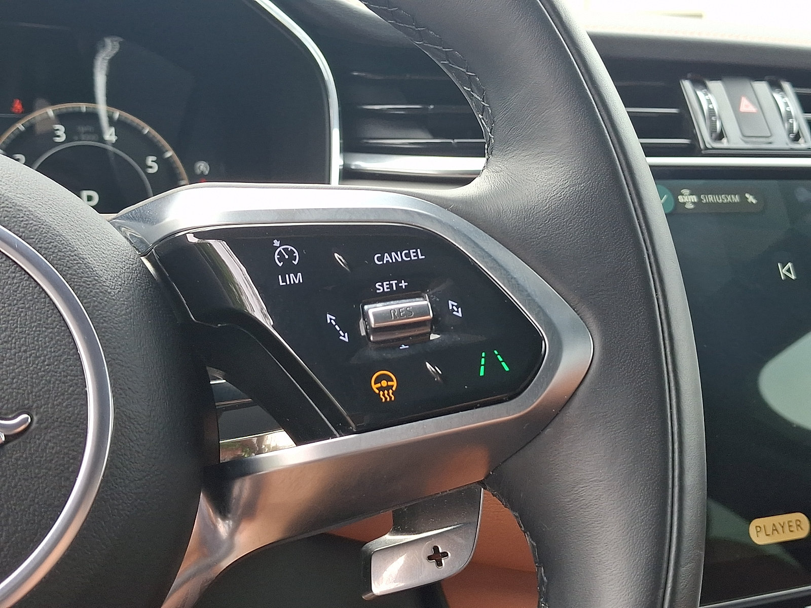 Used 2026 Jaguar F-PACE R-Dynamic S AWD/4WD image 22