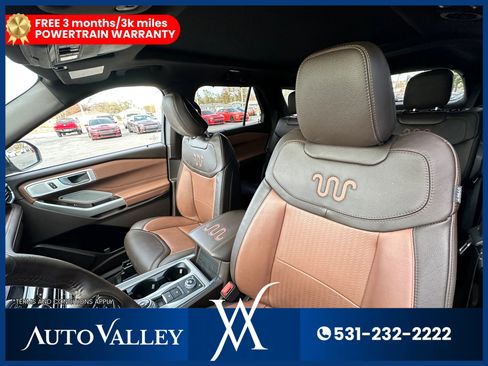 Used 2022 Ford Explorer King Ranch w/ Premium Technology Package image 20