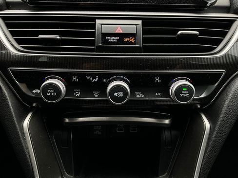 Used 2022 Honda Accord Sport image 25