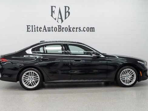Used 2025 BMW 540i xDrive image 5