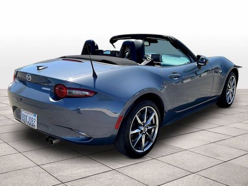 Used 2021 MAZDA MX-5 Miata Grand Touring RWD image 14