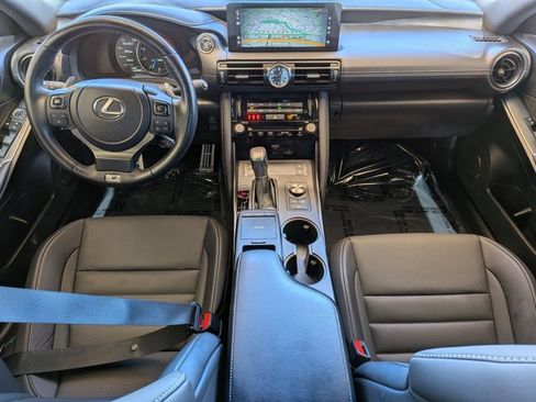Used 2024 Lexus IS 500 RWD image 19