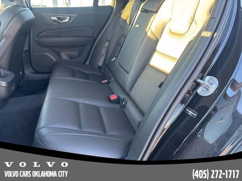 Certified 2025 Volvo V60 B5 Cross Country Plus image 16