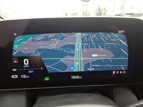 New 2025 Chevrolet Equinox EV LT w/ Convenience Package II image 19