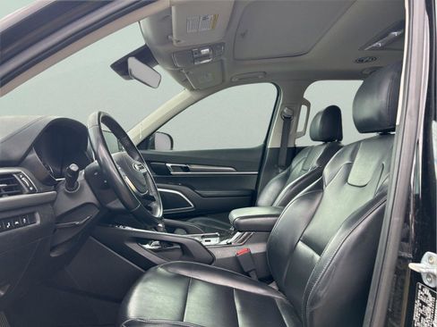 Used 2020 Kia Telluride S FWD image 9