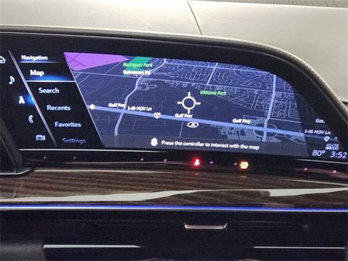 Used 2022 Cadillac Escalade Sport Platinum image 17