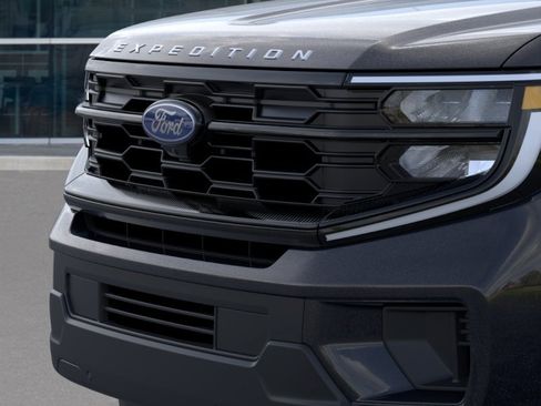 New 2026 Ford Expedition Max Active RWD image 19