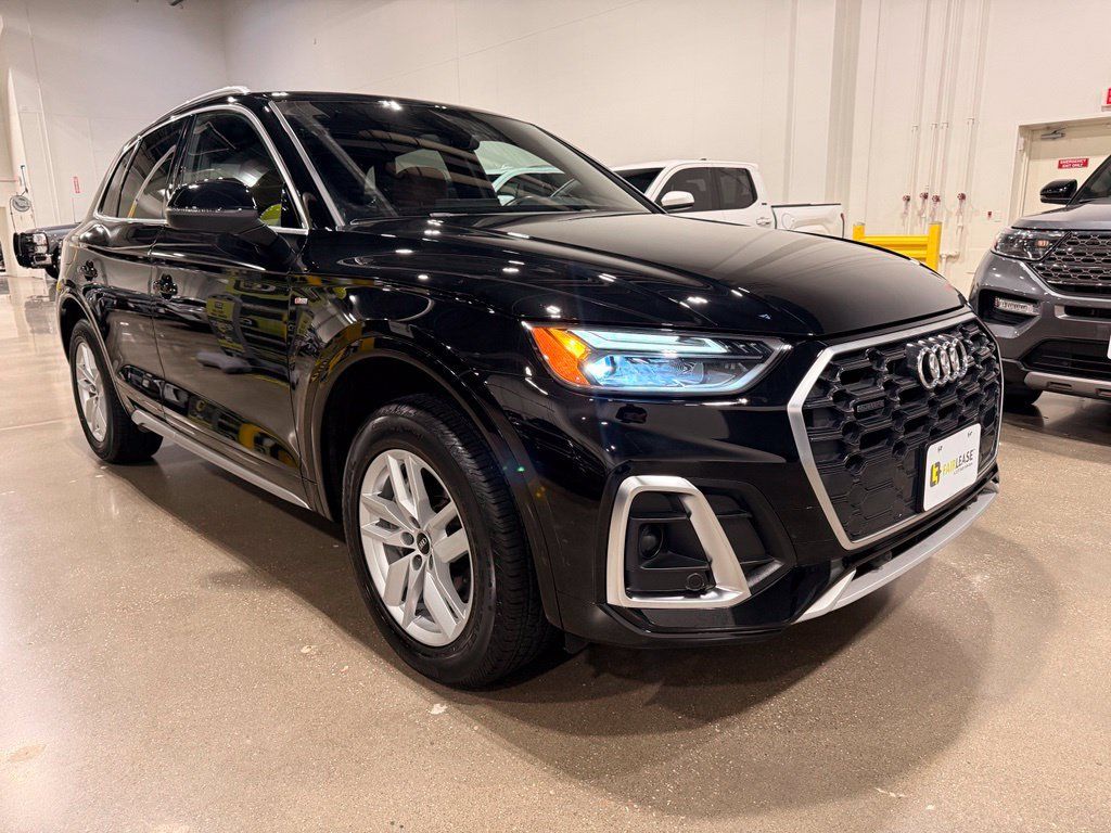 Used 2023 Audi Q5 2.0T Premium AWD/4WD image 3