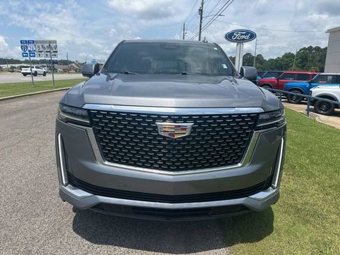 Used 2021 Cadillac Escalade Premium Luxury AWD/4WD image 2