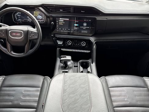 Used 2025 GMC Sierra 1500 AT4X w/ AT4X AEV Edition image 17