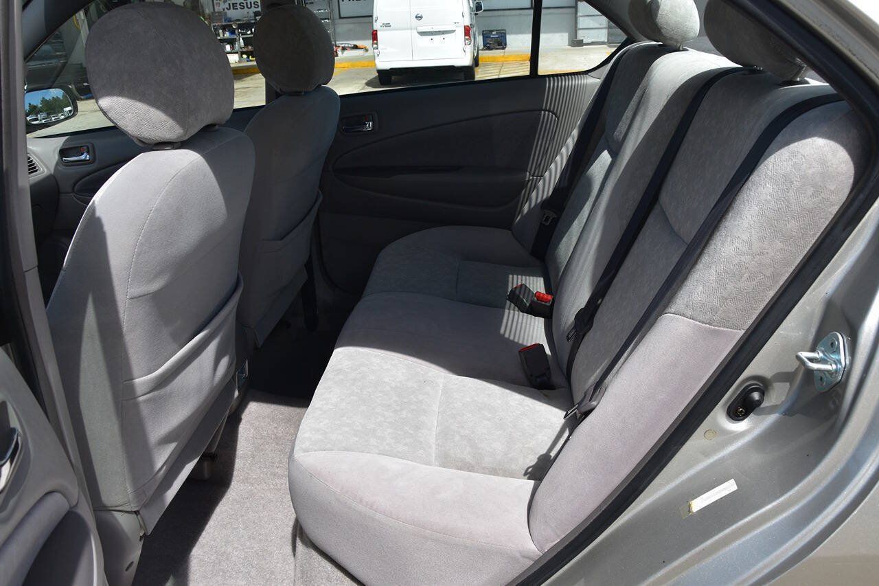 Used 2002 Toyota Prius FWD image 7