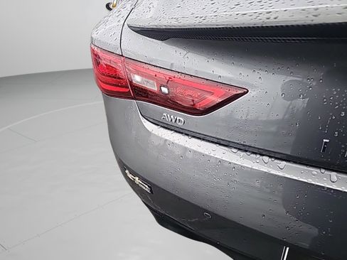 Used 2022 INFINITI Q60 Red Sport 400 w/ Carbon Fiber Package image 16