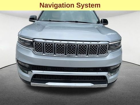 Certified 2025 Jeep Grand Wagoneer Series III AWD/4WD image 4