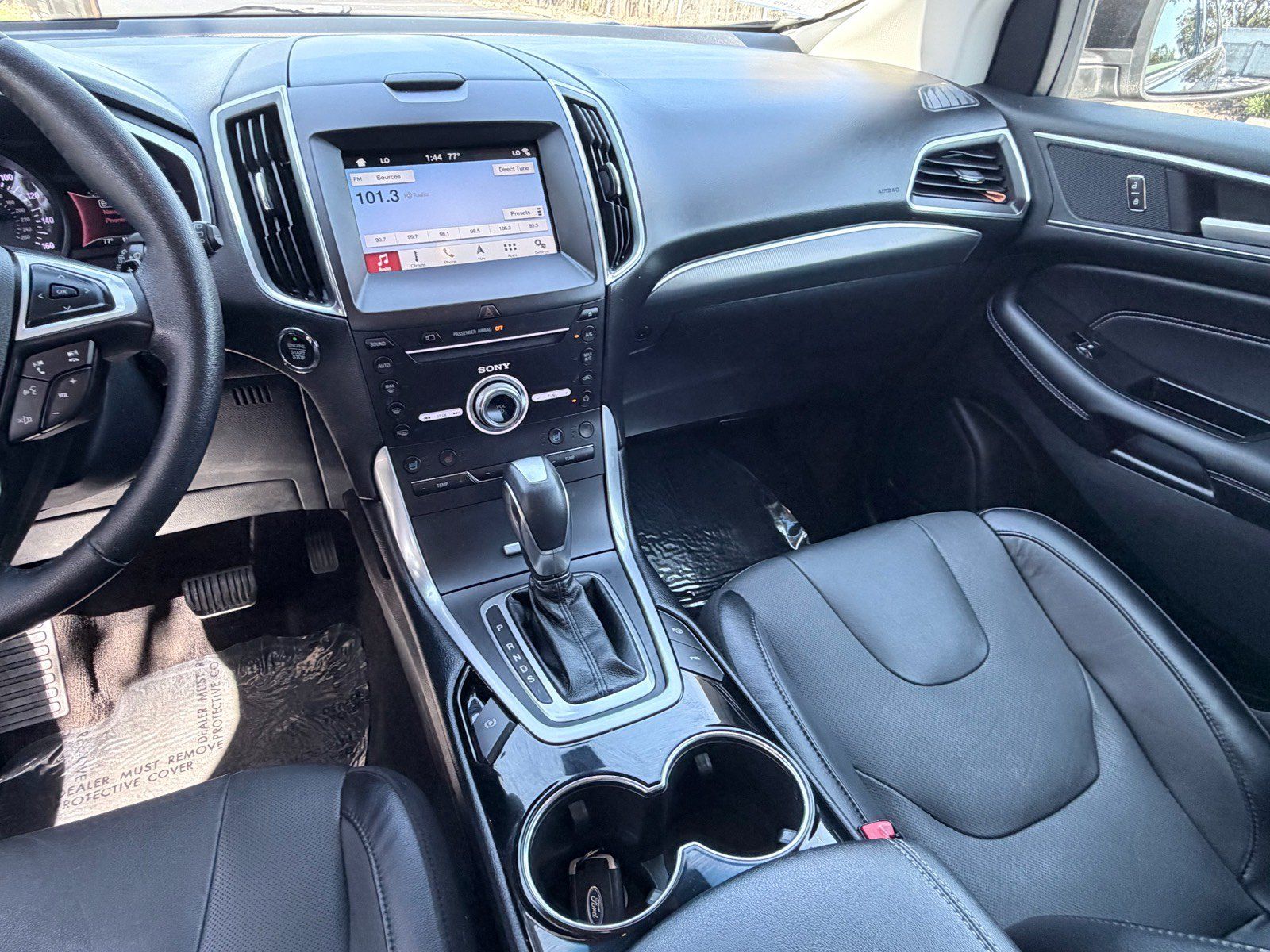 Used 2018 Ford Edge Titanium w/ Equipment Group 302A FWD image 11