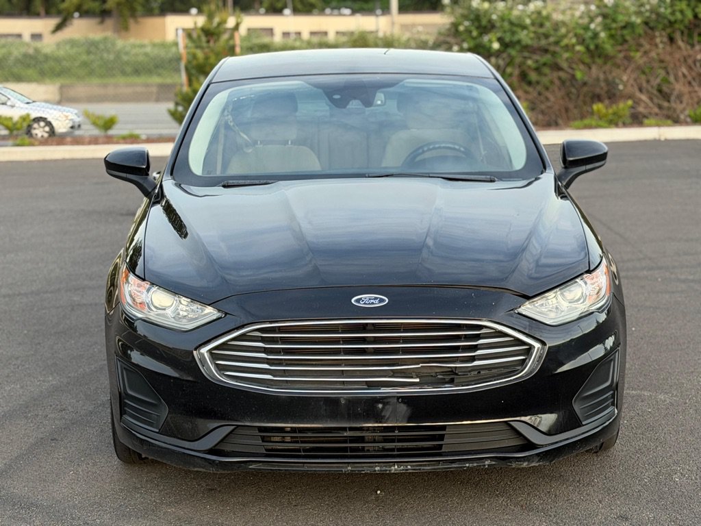 Used 2019 Ford Fusion SE FWD image 7