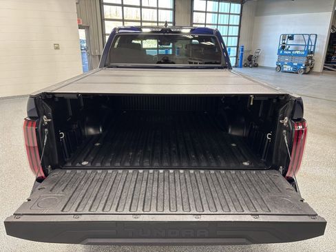 Used 2022 Toyota Tundra Platinum image 43